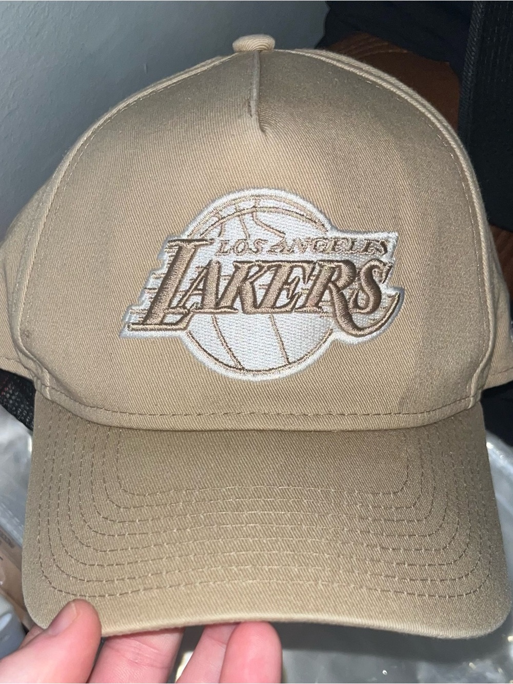 New Era NBA Los Angeles Lakers Tan/Beige Baseball Hat with Embroidered Logo